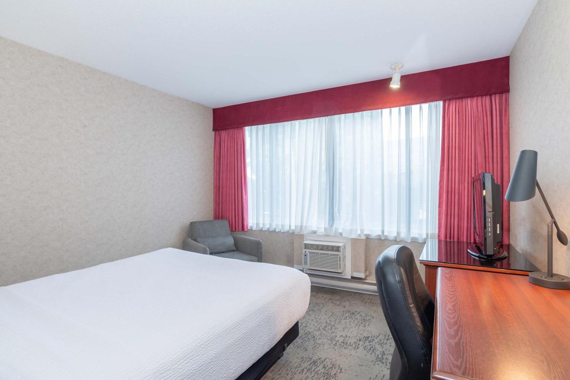 Sandman Hotel Penticton Dış mekan fotoğraf